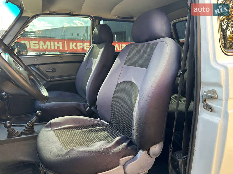 Позашляховик / Кросовер ВАЗ / Lada 21214 / 4x4 2011 в Дніпрі фото 11 Позашляховик / Кросовер ВАЗ / Lada 21214 / 4x4 2011 в Дніпрі