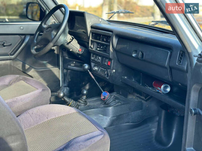 Позашляховик / Кросовер ВАЗ / Lada 21214 / 4x4 2011 в Дніпрі фото 17 Позашляховик / Кросовер ВАЗ / Lada 21214 / 4x4 2011 в Дніпрі