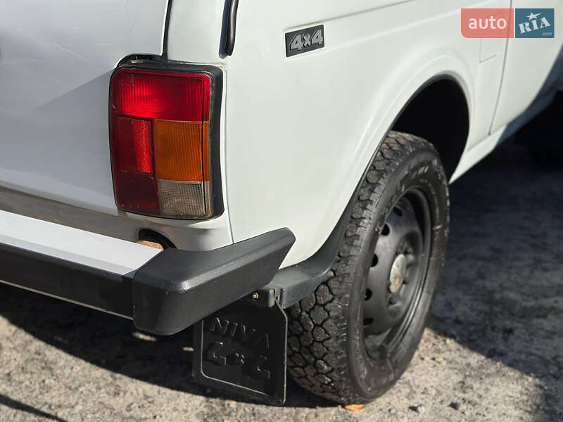 Позашляховик / Кросовер ВАЗ / Lada 21214 / 4x4 2011 в Дніпрі фото 23 Позашляховик / Кросовер ВАЗ / Lada 21214 / 4x4 2011 в Дніпрі