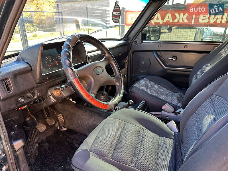 Внедорожник / Кроссовер ВАЗ / Lada 21214 / 4x4 2013 в Днепре фото 8 Внедорожник / Кроссовер ВАЗ / Lada 21214 / 4x4 2013 в Днепре