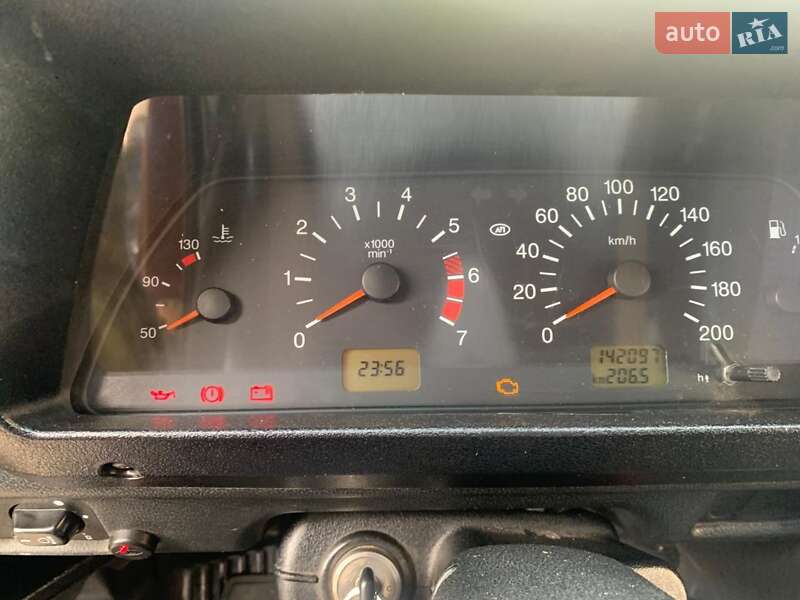 Позашляховик / Кросовер ВАЗ / Lada 21214 / 4x4 2013 в Лохвиці