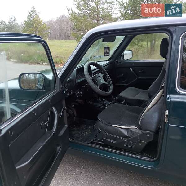 Позашляховик / Кросовер ВАЗ / Lada 21214 / 4x4 2015 в Липовій Долині