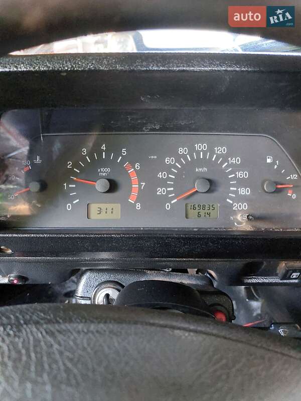 Позашляховик / Кросовер ВАЗ / Lada 21214 / 4x4 2010 в Слов'янську фото 16 Позашляховик / Кросовер ВАЗ / Lada 21214 / 4x4 2010 в Слов'янську