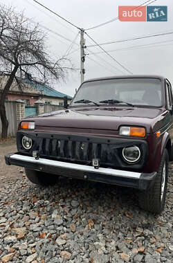 Позашляховик / Кросовер ВАЗ 21214 / 4x4 2006 в Ніжині