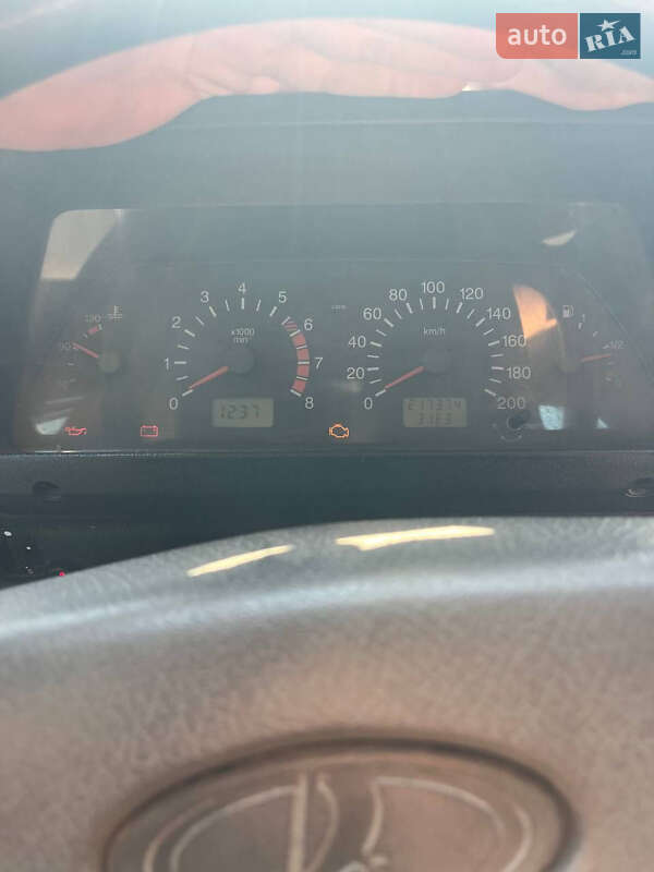 Позашляховик / Кросовер ВАЗ / Lada 21214 / 4x4 2011 в Запоріжжі фото 12 Позашляховик / Кросовер ВАЗ / Lada 21214 / 4x4 2011 в Запоріжжі