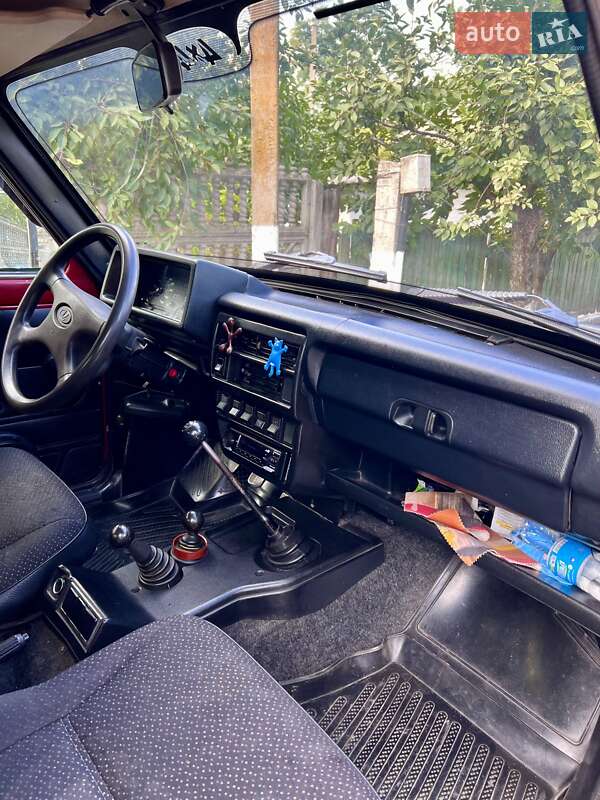 Позашляховик / Кросовер ВАЗ / Lada 21214 / 4x4 2005 в Чорнобаї фото 7 Позашляховик / Кросовер ВАЗ / Lada 21214 / 4x4 2005 в Чорнобаї