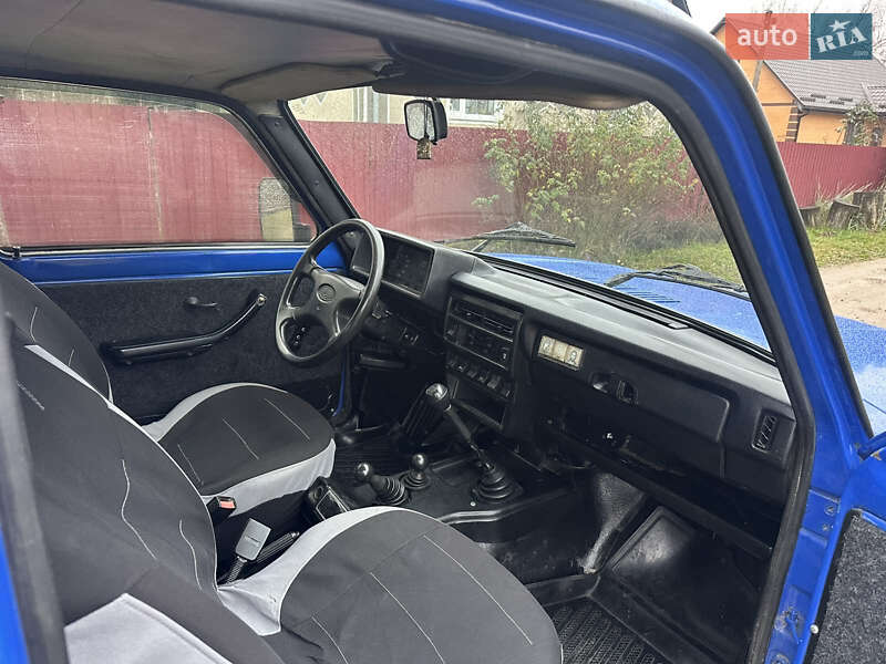 Внедорожник / Кроссовер ВАЗ / Lada 21214 / 4x4 2008 в Олевске