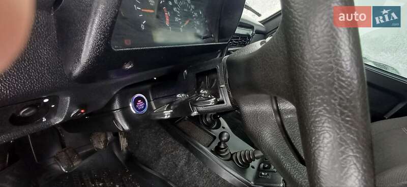 Позашляховик / Кросовер ВАЗ / Lada 21214 / 4x4 2012 в Трускавці