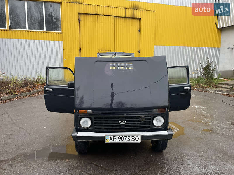 Позашляховик / Кросовер ВАЗ / Lada 21214 / 4x4 2012 в Вінниці