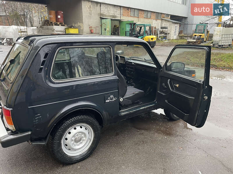 Позашляховик / Кросовер ВАЗ / Lada 21214 / 4x4 2012 в Вінниці