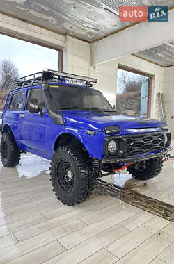 Внедорожник / Кроссовер ВАЗ / Lada 21214 / 4x4 2005 в Чугуеве