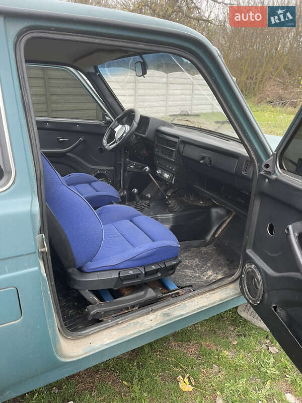 Позашляховик / Кросовер ВАЗ / Lada 21214 / 4x4 2008 в Краснокутську