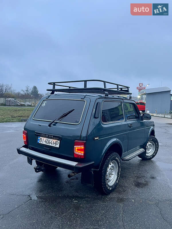 Внедорожник / Кроссовер ВАЗ / Lada 21214 / 4x4 2010 в Полтаве