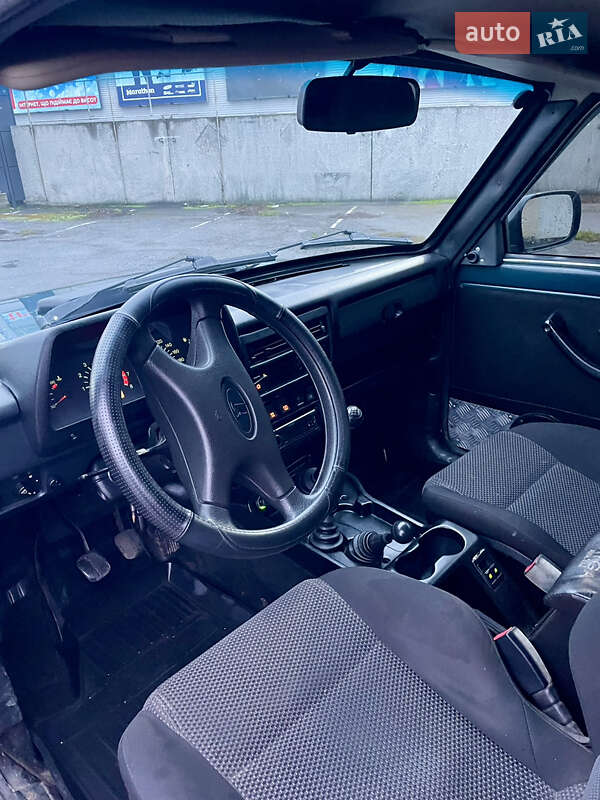 Внедорожник / Кроссовер ВАЗ / Lada 21214 / 4x4 2010 в Полтаве