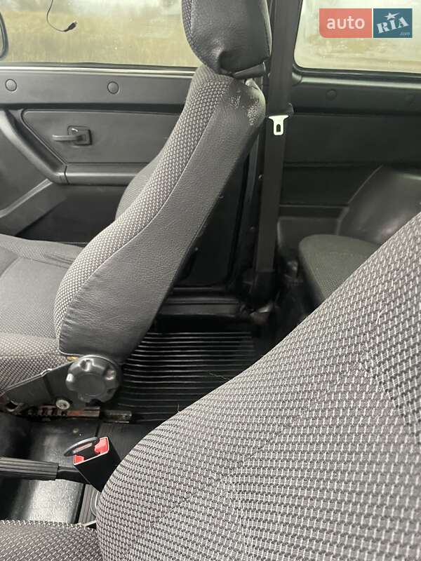 Внедорожник / Кроссовер ВАЗ / Lada 21214 / 4x4 2012 в Александровке