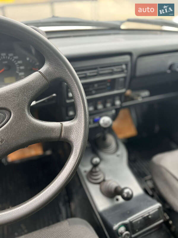 Позашляховик / Кросовер ВАЗ / Lada 21214 / 4x4 2015 в Моршині фото 8 Позашляховик / Кросовер ВАЗ / Lada 21214 / 4x4 2015 в Моршині