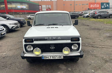 Позашляховик / Кросовер ВАЗ / Lada 21214 / 4x4 2009 в Києві