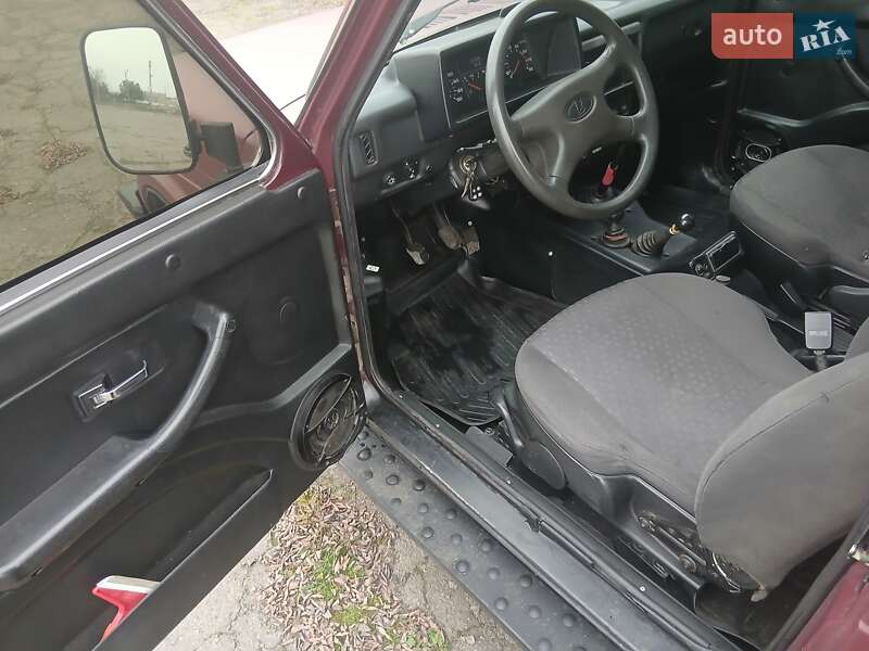 Внедорожник / Кроссовер ВАЗ / Lada 21214 / 4x4 2008 в Вознесенске фото 10 Внедорожник / Кроссовер ВАЗ / Lada 21214 / 4x4 2008 в Вознесенске