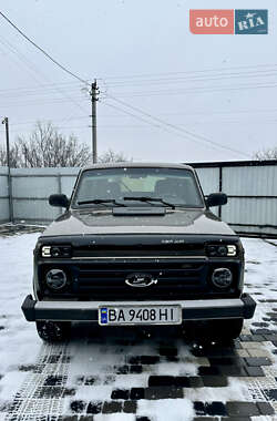 Внедорожник / Кроссовер ВАЗ 21214 / 4x4 2017 в Голованевске