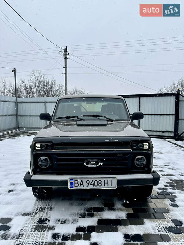 ВАЗ / Lada 21214 / 4x4 2017 ВАЗ / Lada 21214 / 4x4 2017