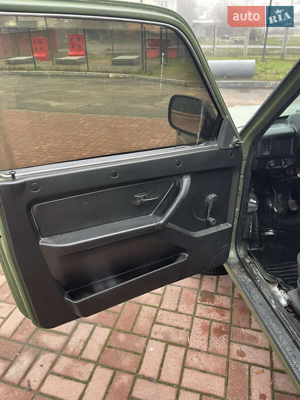 Внедорожник / Кроссовер ВАЗ / Lada 21214 / 4x4 2012 в Знаменке