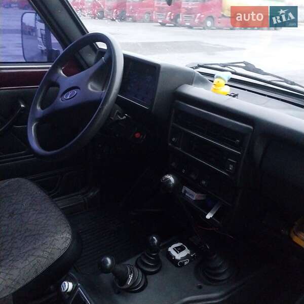 Внедорожник / Кроссовер ВАЗ / Lada 21214 / 4x4 2007 в Коростене