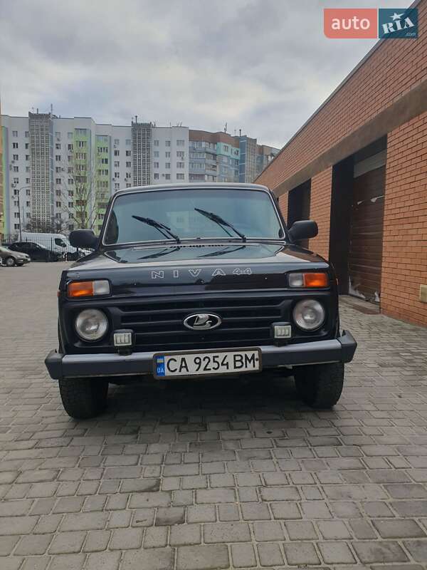 Позашляховик / Кросовер ВАЗ / Lada 21214 / 4x4 2015 в Черкасах