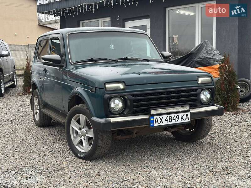 Позашляховик / Кросовер ВАЗ / Lada 21214 / 4x4 2005 в Харкові