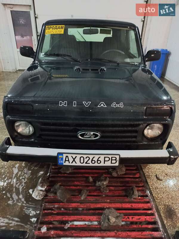 ВАЗ / Lada 21214 / 4x4 2017 ВАЗ / Lada 21214 / 4x4 2017