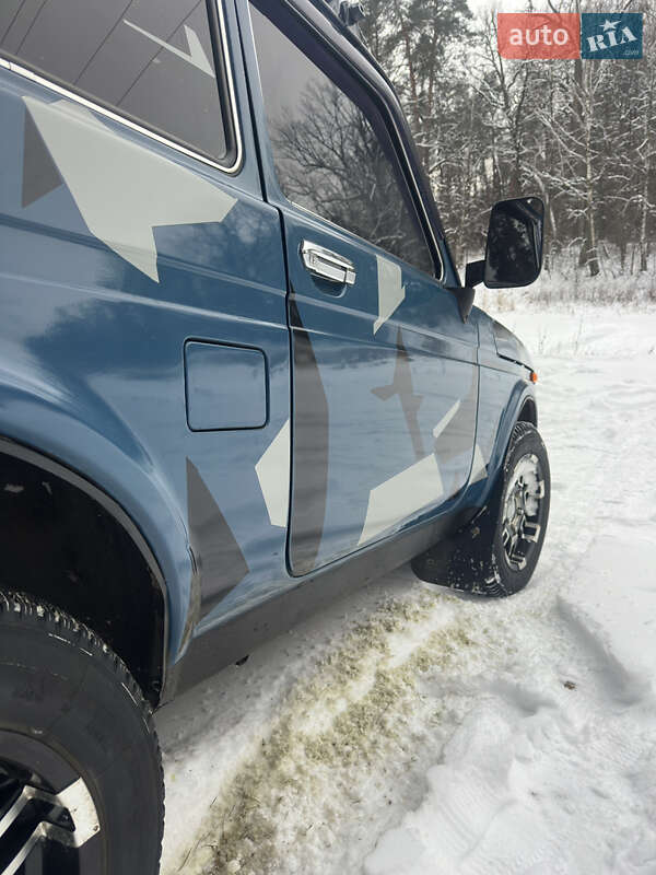 Позашляховик / Кросовер ВАЗ / Lada 21214 / 4x4 2007 в Лебедині