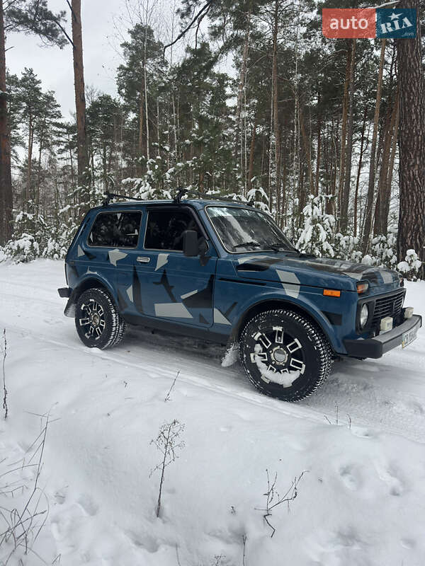 Позашляховик / Кросовер ВАЗ / Lada 21214 / 4x4 2007 в Лебедині