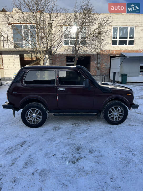 Внедорожник / Кроссовер ВАЗ / Lada 21214 / 4x4 2007 в Вараше фото 7 Внедорожник / Кроссовер ВАЗ / Lada 21214 / 4x4 2007 в Вараше