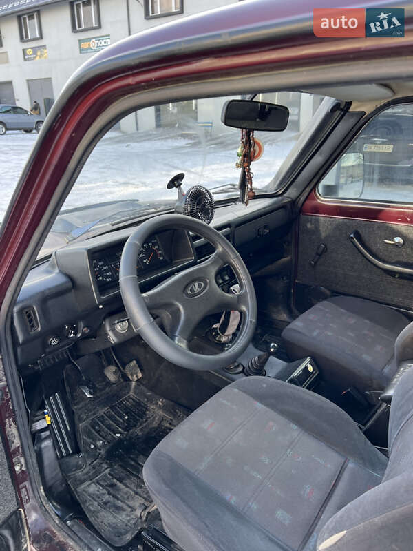 Внедорожник / Кроссовер ВАЗ / Lada 21214 / 4x4 2007 в Вараше фото 12 Внедорожник / Кроссовер ВАЗ / Lada 21214 / 4x4 2007 в Вараше