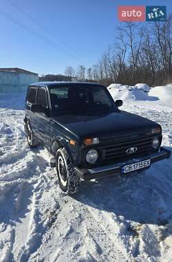 Позашляховик / Кросовер ВАЗ 21214 / 4x4 2017 в Прилуках