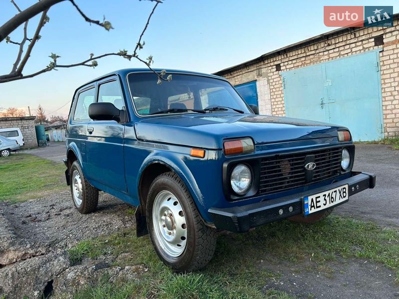 Внедорожник / Кроссовер ВАЗ / Lada 21214 / 4x4 2013 в Кривом Роге