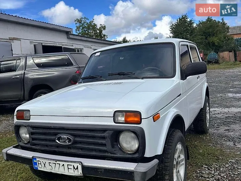 ВАЗ / Lada Niva 2011