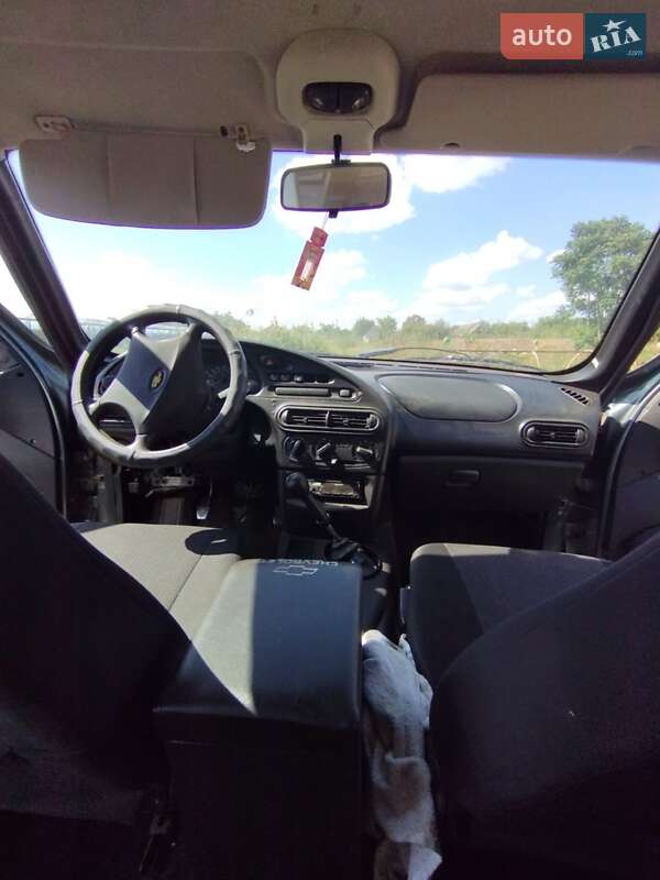 Внедорожник / Кроссовер ВАЗ / Lada 2123 Niva 2007 в Витовском районе