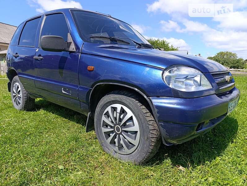 Внедорожник / Кроссовер ВАЗ / Lada 2123 Niva 2008 в Сторожинце