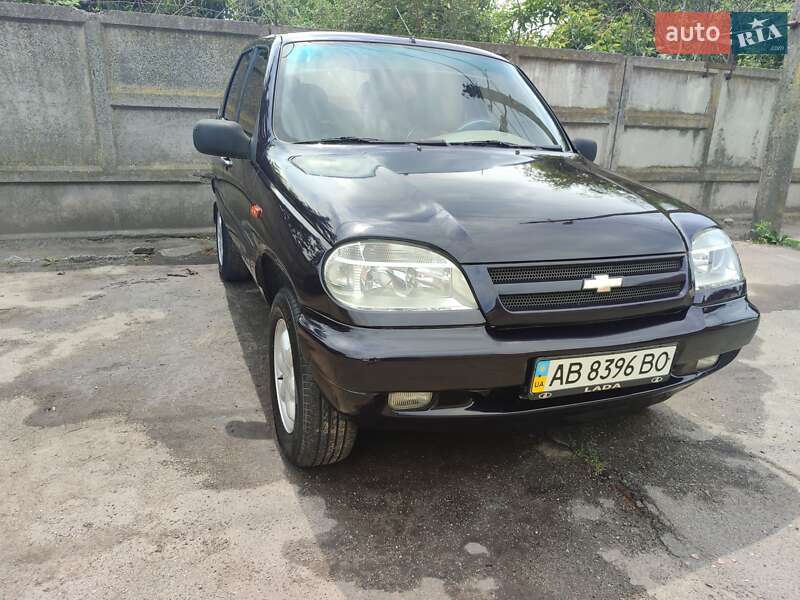 Внедорожник / Кроссовер ВАЗ 2123 Niva 2005 в 