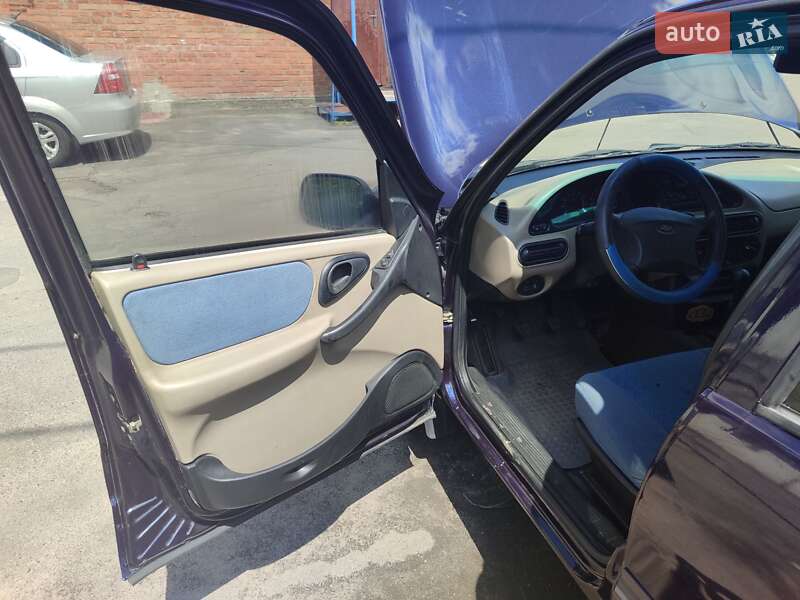 Внедорожник / Кроссовер ВАЗ / Lada 2123 Niva 2005 в Виннице