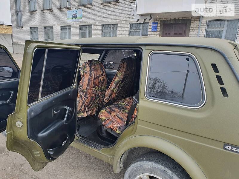 Позашляховик / Кросовер ВАЗ / Lada 2131 Нива 2000 в Дніпрі