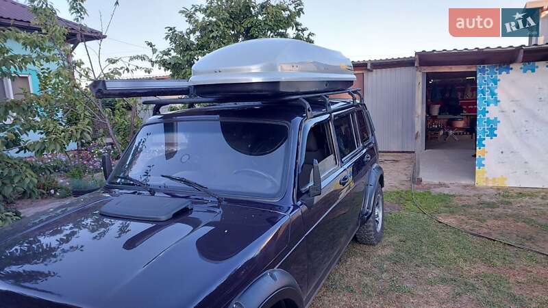 Внедорожник / Кроссовер ВАЗ / Lada 2131 Нива 2001 в Броварах