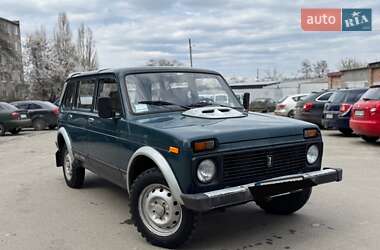 Внедорожник / Кроссовер ВАЗ 2131 Нива 2000 в 