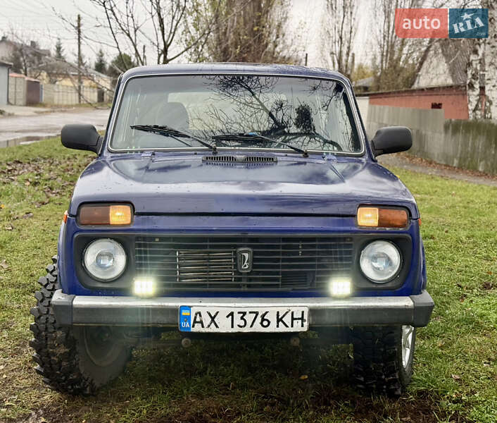 Внедорожник / Кроссовер ВАЗ / Lada 2131 Нива 1998 в Харькове
