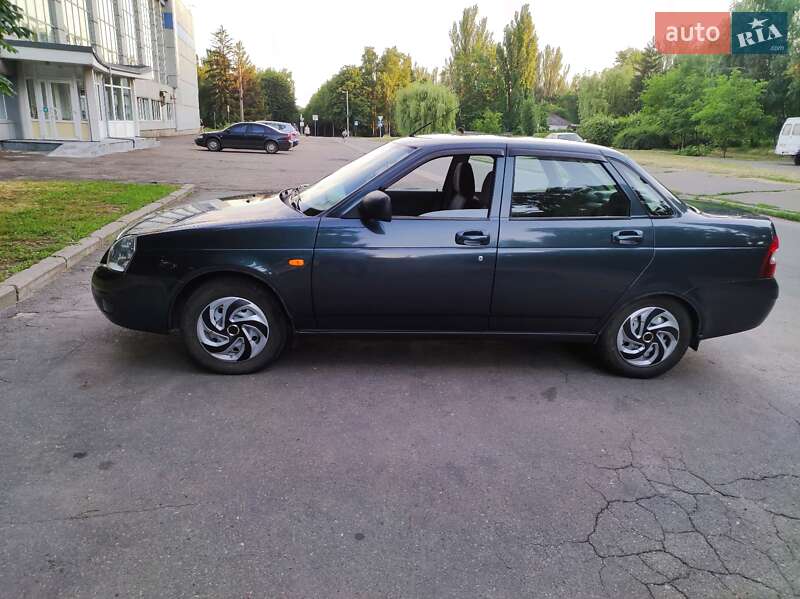 Седан ВАЗ / Lada 2170 Priora 2012 в Кривому Розі