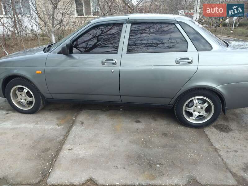 Седан ВАЗ / Lada 2170 Priora 2011 в Березовке