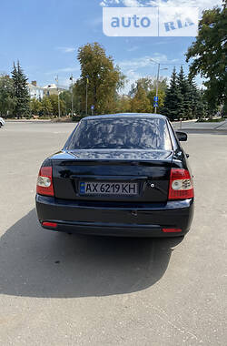 Седан ВАЗ / Lada 2170 Priora 2011 в Краматорске