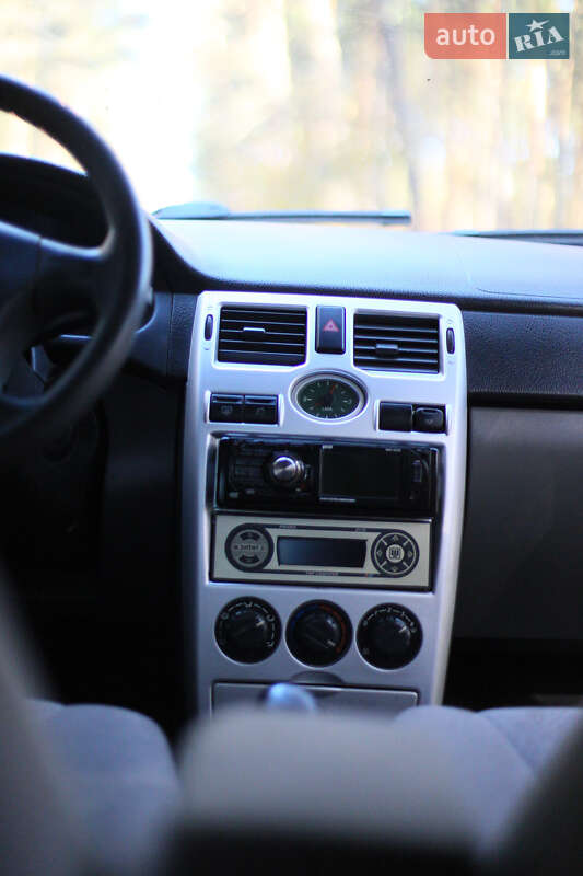 Седан ВАЗ / Lada 2170 Priora 2008 в Охтирці фото 11 Седан ВАЗ / Lada 2170 Priora 2008 в Охтирці