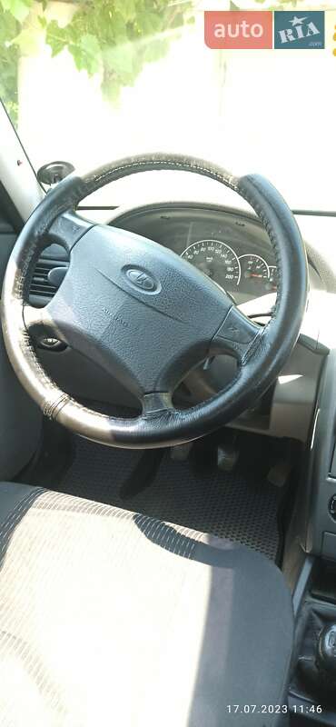 Седан ВАЗ / Lada 2170 Priora 2009 в Калуші