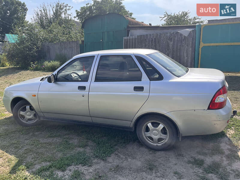 Седан ВАЗ / Lada 2170 Priora 2008 в Валках фото 4 Седан ВАЗ / Lada 2170 Priora 2008 в Валках